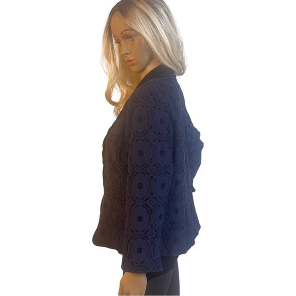 CHICO'S Blue and Black Lace Open Front Lightweight Jacket/Blazer - Picture 6 of 11